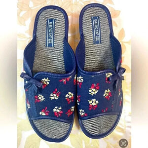 Women’s Linen Slip On slippers Ukrainian Belsta Size 11 Blue